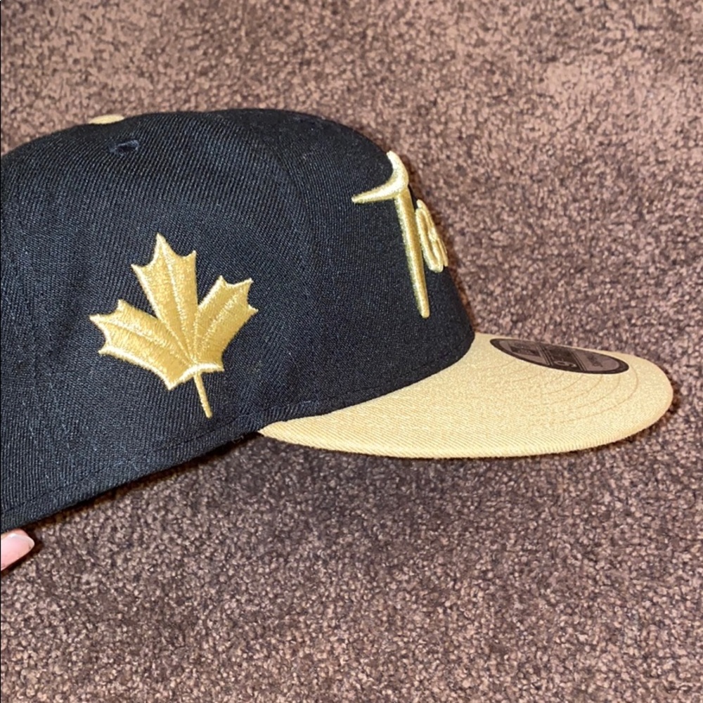 Toronto SnapBack - Picture 2 of 5